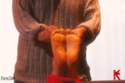 ayak parmaklarına bondage